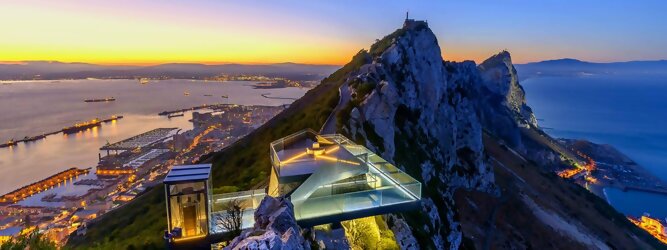 Trip Serbien Reisetipps - Ein ehemaliger militärischer Aussichtspunkt, der in eine hochmoderne Glasplattform und einen Gehweg umgewandelt wurde, der einen unvergleichlichen Blick über das Mittelmeer bietet. Ein ununterbrochener 360º-Panorama-Aussichtspunkt, der so spektakulär ist wie nirgendwo sonst auf der Welt. Betreten Sie die 360-Grad-Umgebung und bekommen Sie ein Gefühl für die Freiheit und die Heiterkeit, die Sie beim Skywalk erleben werden. Die Militärgeschichte Gibraltars während des Zweiten Weltkriegs veranschaulicht Gibraltars Position als britische Festung seit dem frühen 18. Während des Zweiten Weltkriegs spielte Gibraltar eine wichtige Rolle sowohl im Atlantic Theatre als auch im Mediterranean Theatre und kontrollierte praktisch den gesamten Seeverkehr in und aus dem Mittelmeer vom Atlantischen Ozean.